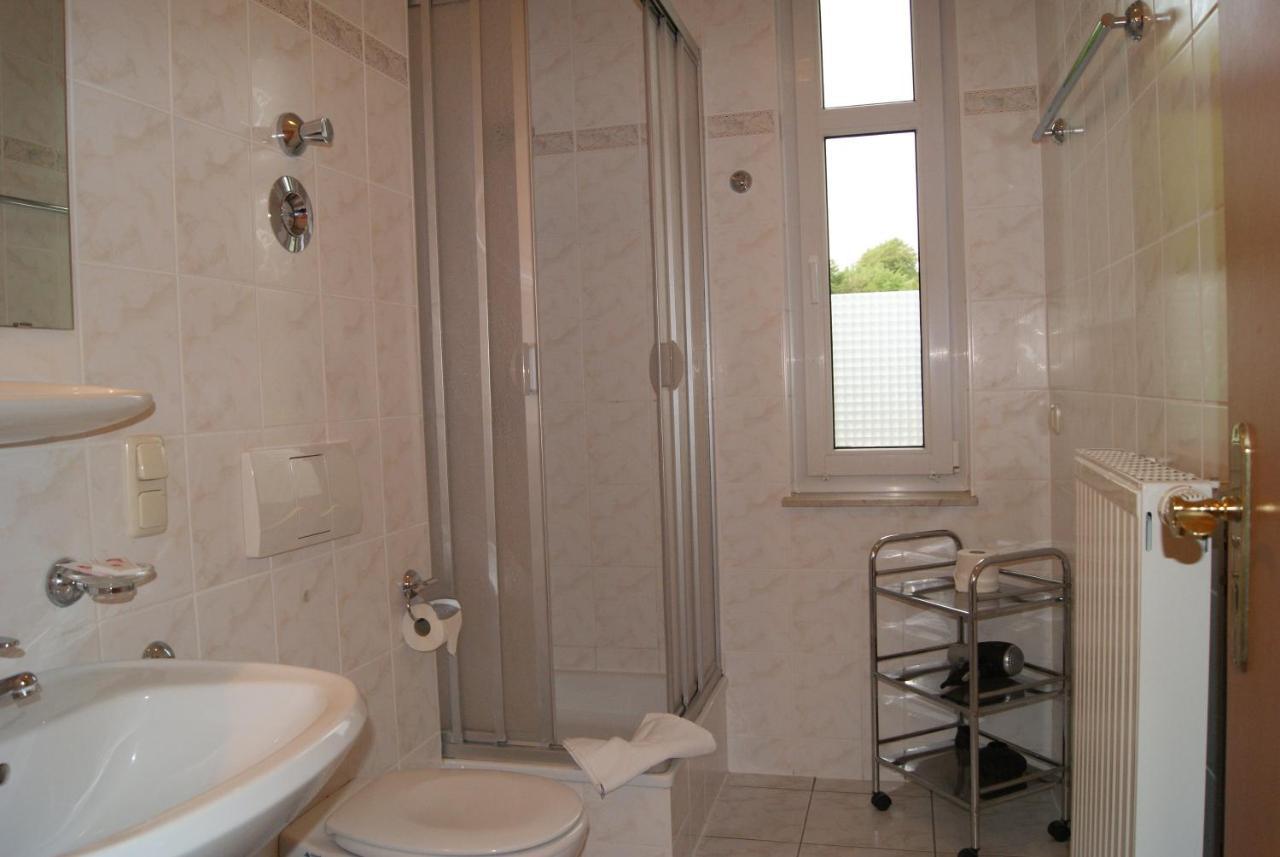 Residenz Seeblick, Fewo 10 Mit Balkon Und Ostseeblick Sellin  Luaran gambar